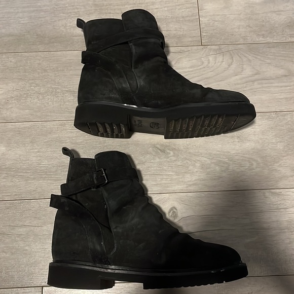 VINCE. Claudia Suede and Shearling Boot - Picture 10 of 14